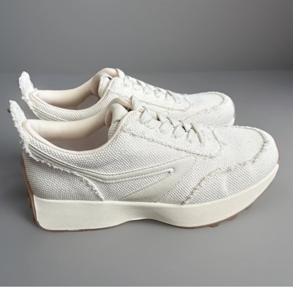 Dolce Vita Women's Sneakers Sz 7 Off-White Fabric